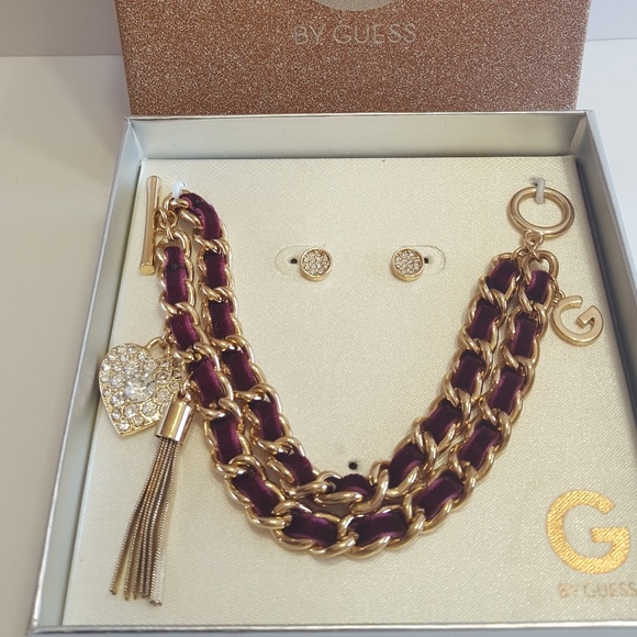 Bracelet and Earing Set - Picture 2 of 2